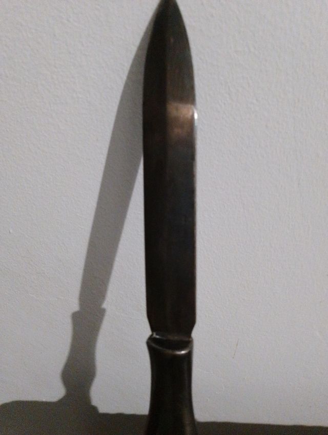 Abrecartas forma pata caballo antiguo