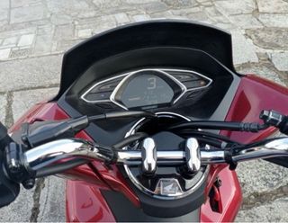 Motocicleta HONDA PCX 125