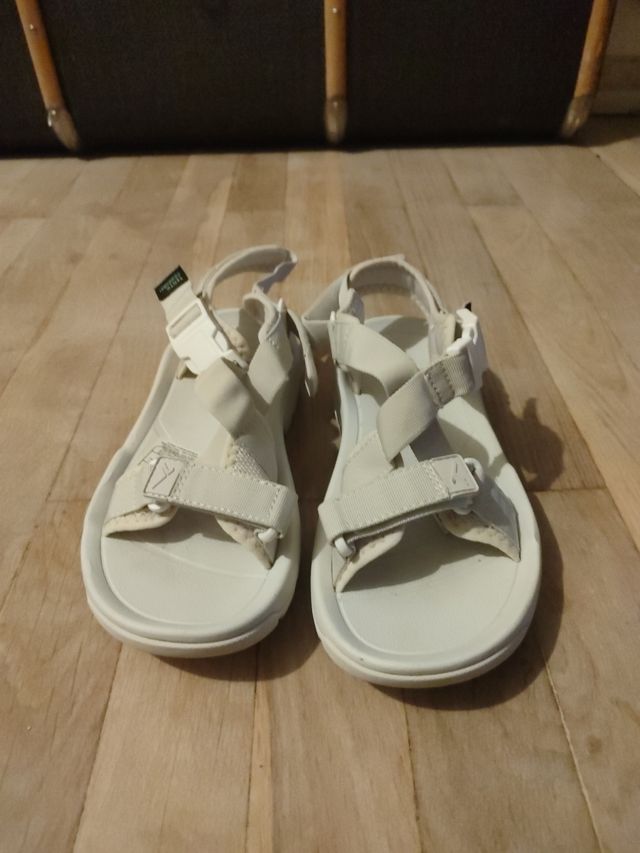 Sandalias velcro