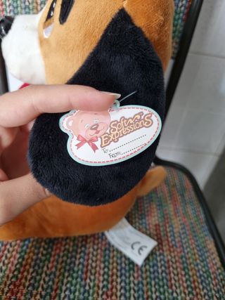 Peluche cagnolino con cuore 