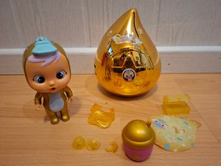 Bebe llorón dorado Mindy