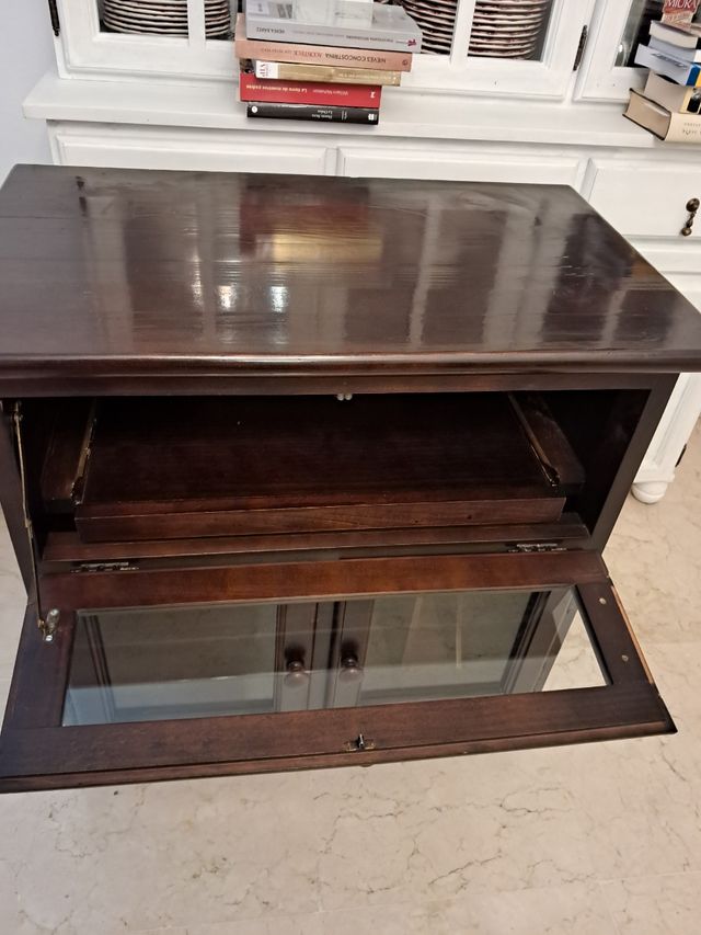 Mueble TV madera pino