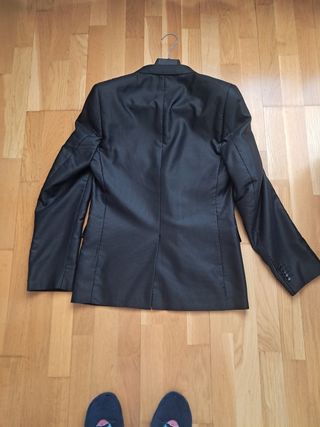 Traje negro con raya, talla 48 de ENE