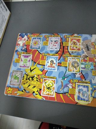 Álbum de cromos Pokémon Completo 