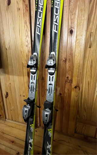 Esquís FISCHER CTX 200 y Botas Salomon