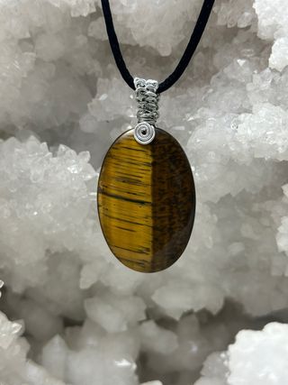 Ciondolo occhio di tigre