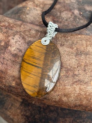 Ciondolo occhio di tigre