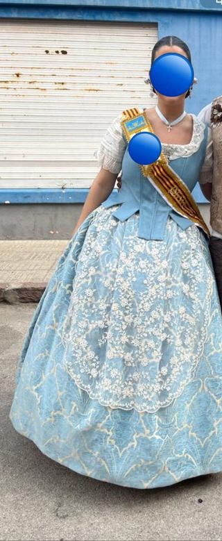 Traje de fallera 