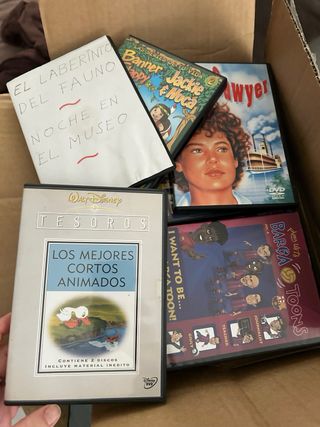 Home cinema JVC,reproductor DVD y muchas peliculas