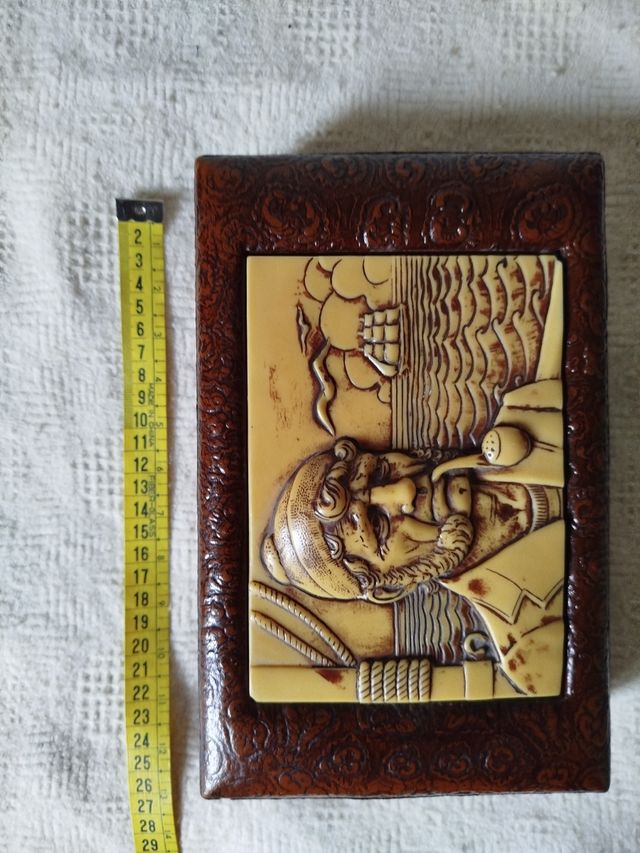 Vintage. Caja cigarrera