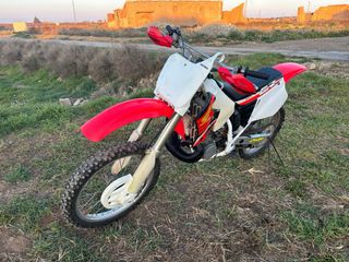 Honda CR250