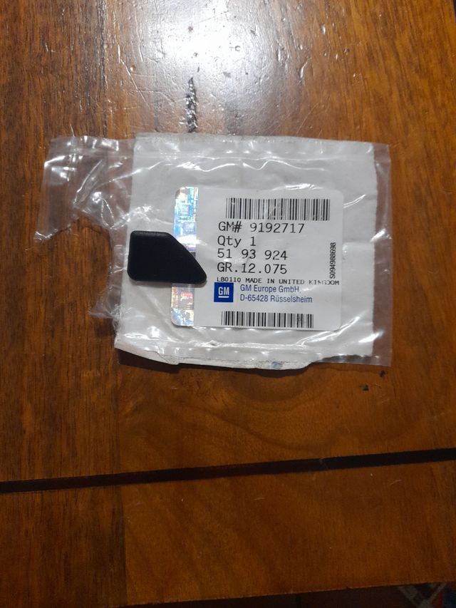 Pieza luneta Opel Astra