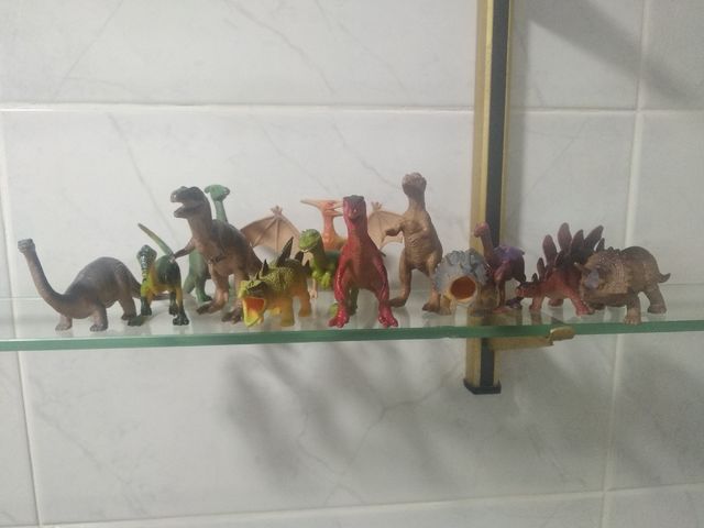 Ultima semana en venta!!! 13 dinosaurios de juguet