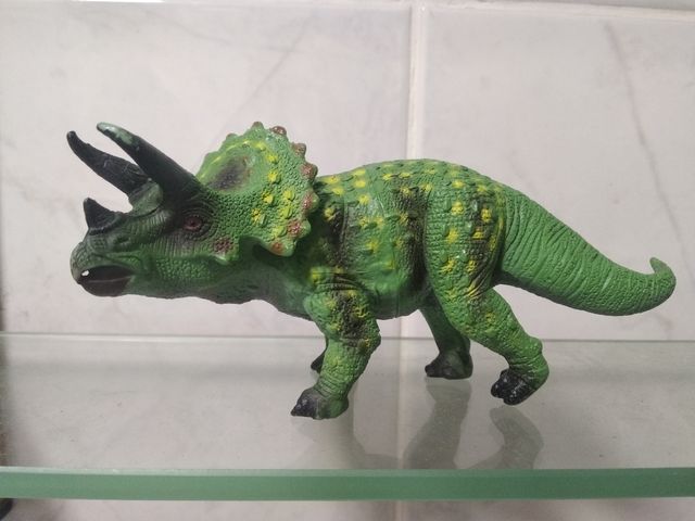 Ultima semana en venta!!! 13 dinosaurios de juguet