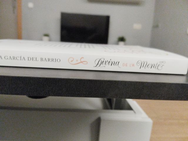 Divina de la Mente: Descubre tu camino de transformación personal