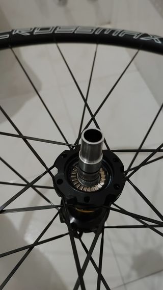 Mavic Crossmax 29. 6 agujeros. Boost