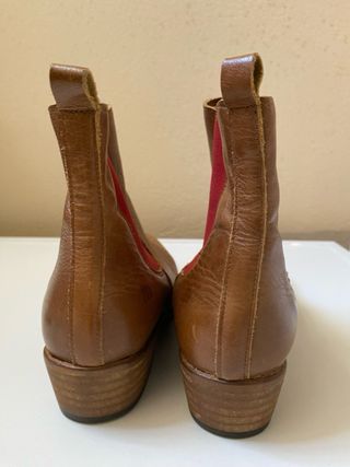 Botines camperos Mustang T37