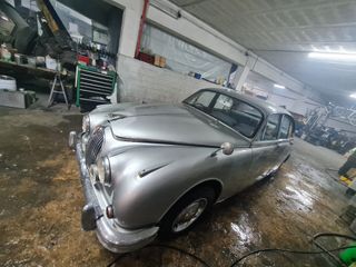 Jaguar Daimler 2026