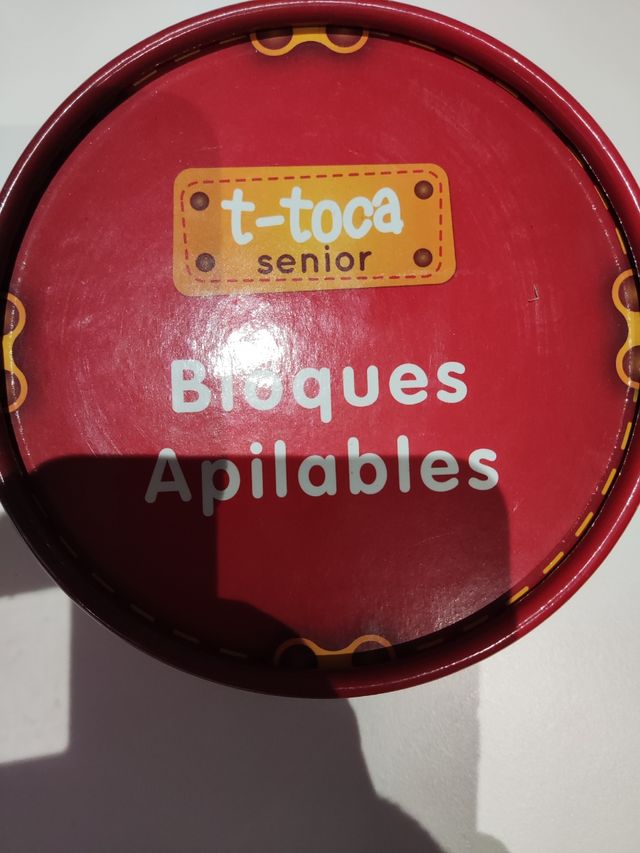 Bloques de madera apilables