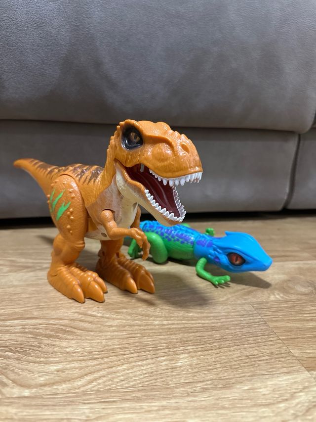 Lote juguetes con pilas