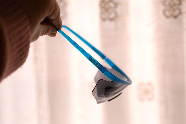 Gafas Adidas vintage nuevas, azul, súper ligeras