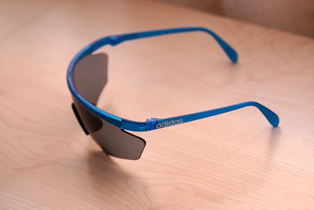 Gafas Adidas vintage nuevas, azul, súper ligeras