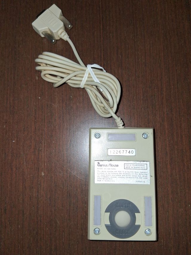 RATON GENIUS RETRO SERIAL 3 BOTONES