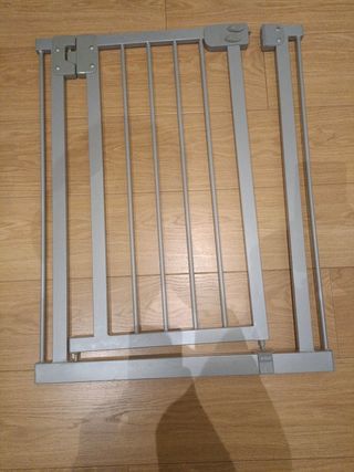 Dos vallas barrera seguridad extensión