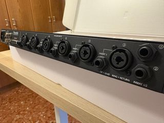 Focusrite Clarett OctoPre Preamplificador