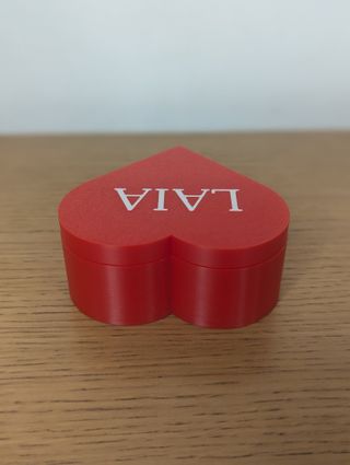Cajita con forma de corazón personalizada