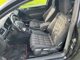 Volkswagen Golf gti vi