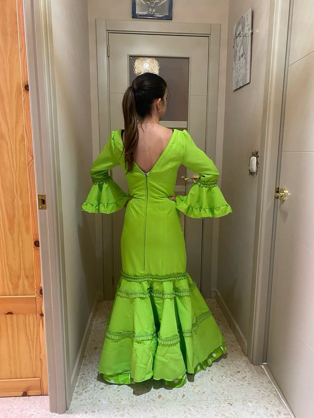 Vestido flamenca verde pistacho