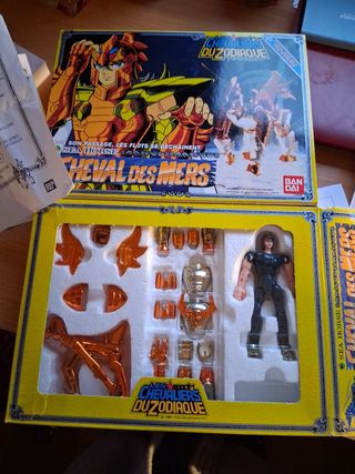Figura caballero del zodiaco chaval des 