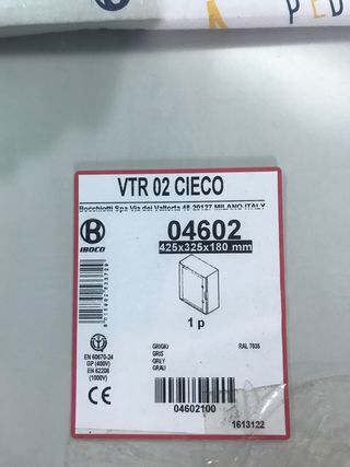 CAJAS DE FIBRA PARA MONTAR CUADROS ELECTRICOS