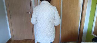 Abrigo oversize guateado