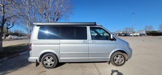 Volkswagen Multivan T5 Techo Elevable. Automática