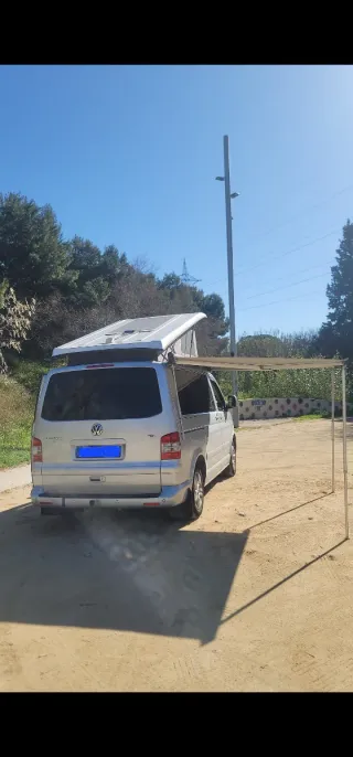 Volkswagen Multivan T5 Techo Elevable. Automática