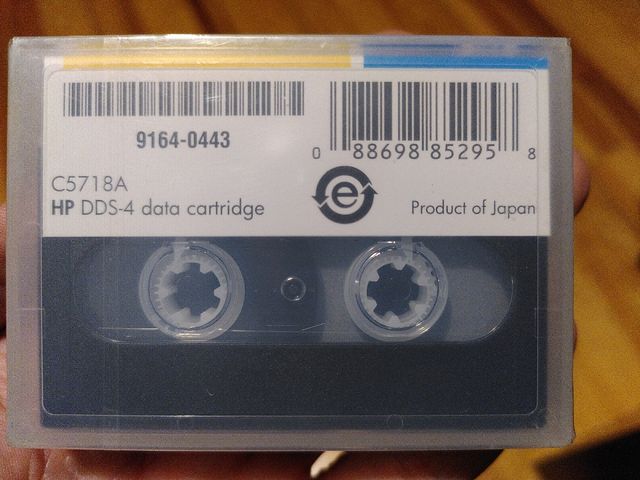 Cartucho de datos HP DDS-4 40Go C5718A