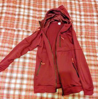 sudadera morada seminueva