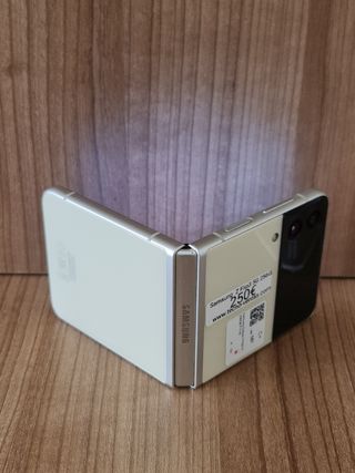 Samsung Galaxy Z Flip3 5G 128GB F711B
