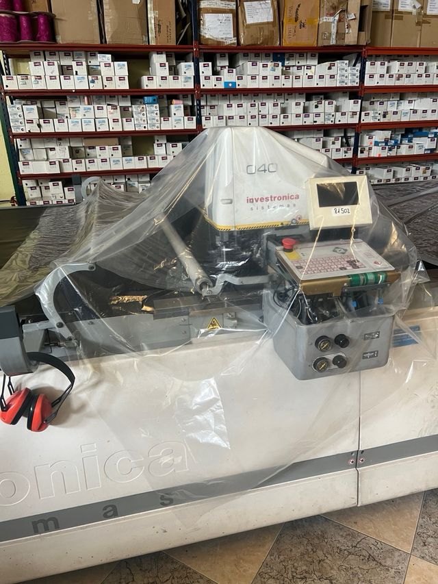 Maquina de corte automatico Inves