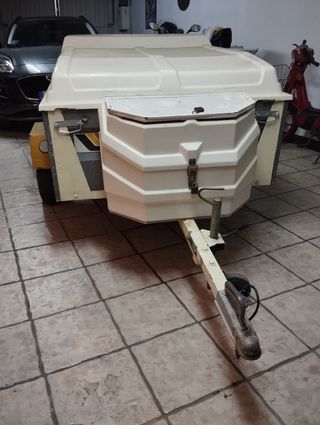 Remolque cubierto 500kg