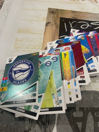 Cromos adrenalyn 2023 2024