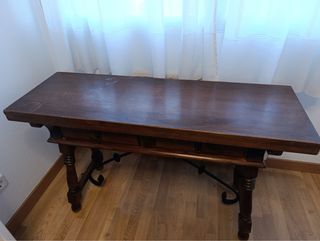 Consolle in stile castigliano Mesa