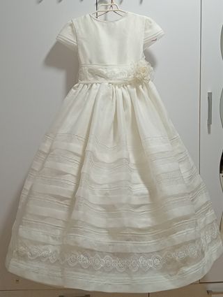 Vestido de Primera Comunión para niña