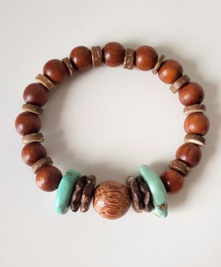 Bracciale uomo pietre e legno