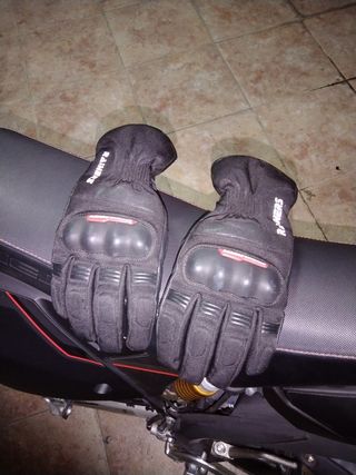 Guantes moto