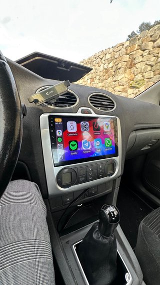 Ford Focus Sedán 2006