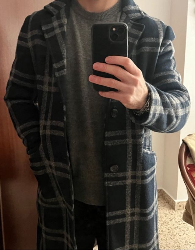 Abrigo cuadros Zara