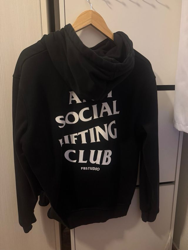 sudadera antisocial